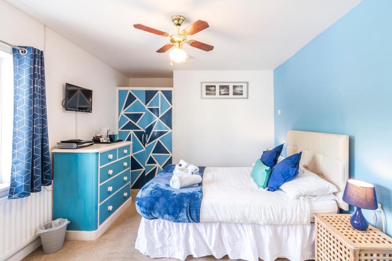 Parsonage Farm Inn Saint Florence Экстерьер фото