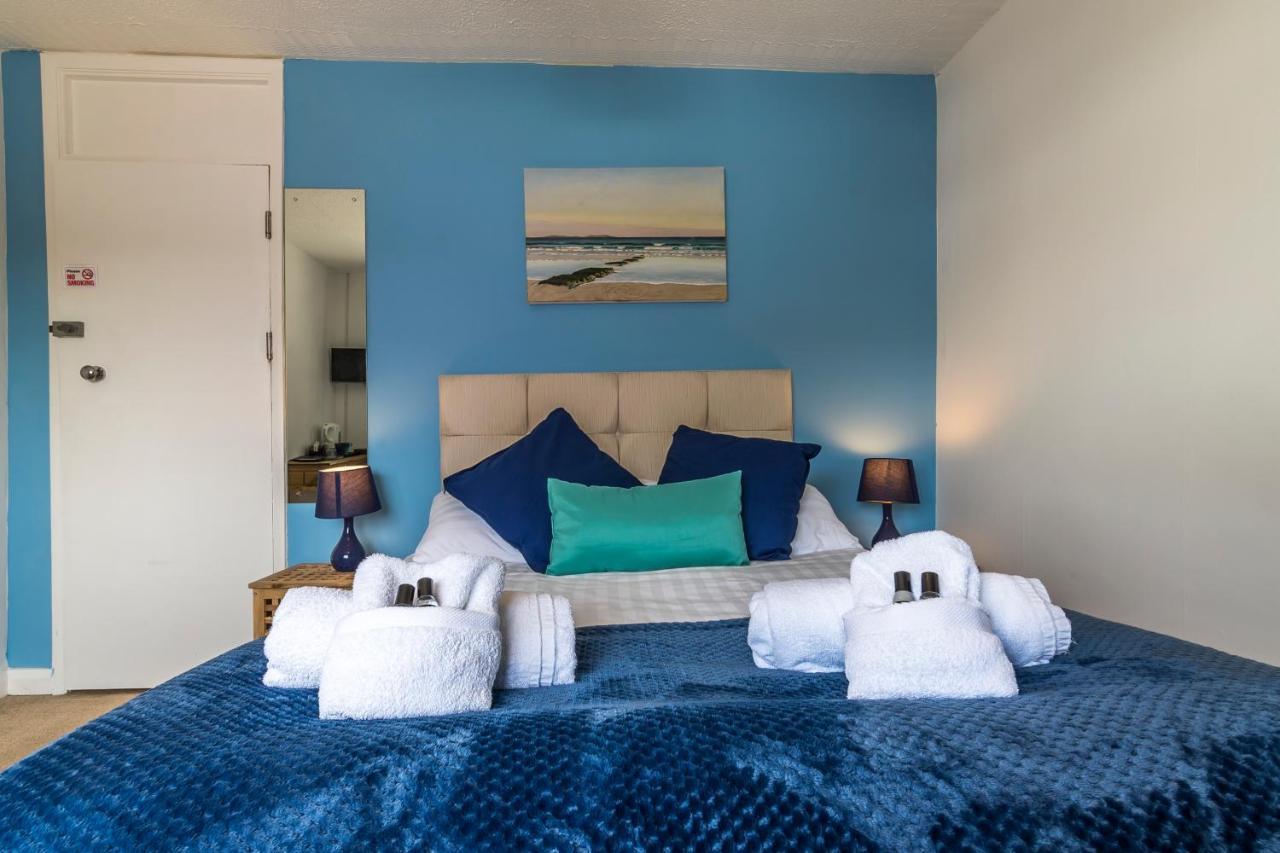 Parsonage Farm Inn Saint Florence Экстерьер фото